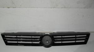 VW Jetta 2011-2018 Решетка радиатора