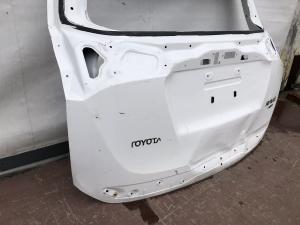 Toyota RAV 4 2013 Крышка дверь багажника