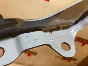 Hyundai Sonata FL 17- Петли капота