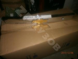 Captiva C100 Молдинг крышки багажника 
