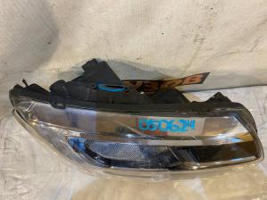 Renault Logan II 2018-2022 Фара Правая