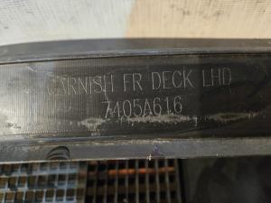 Mitsubishi Pajero Sport (KS) 2015- Жабо 