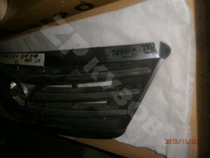 Teana J32 08-13 Решетка радиатора

