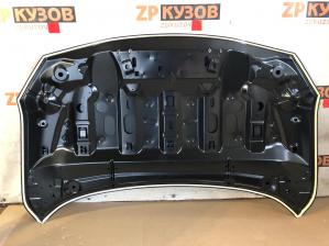 Renault Fluence 2010 Капот