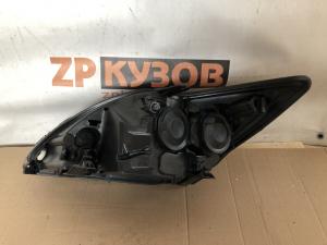 Ford Focus II фара 08-11 RH не ксенон черный фон