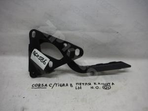 Corsa C 00-06 Петля LH
