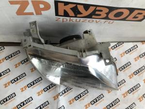 Mazda MZ MPV II LW 99-06 Фара передняя