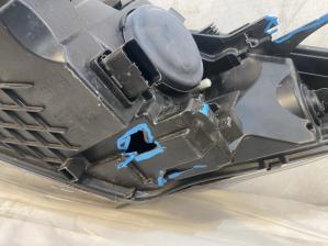 Renault Megane III 2009 Фара RH