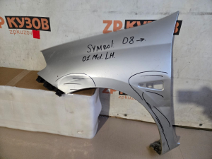 Renault Symbol II 08- Крыло переднее LH