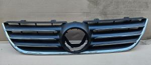 VW Polo 01-09 Кузов наружные съемные элементы Решетка радиатора 