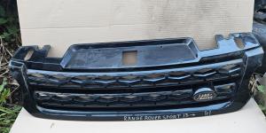 Land Rover Range Rover IV 2013> Решетка радиатора 