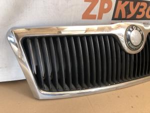 Skoda Octavia A5 1Z 04-13 Решетка радиатора 04-09