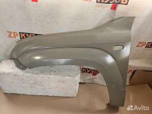 VW Amarok 2009- Крылья передние Левое