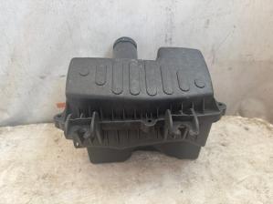 Chevrolet Spark 2011- Двигатель Корпус воздушного фильтра