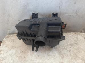 Chevrolet Spark 2011- Двигатель Корпус воздушного фильтра