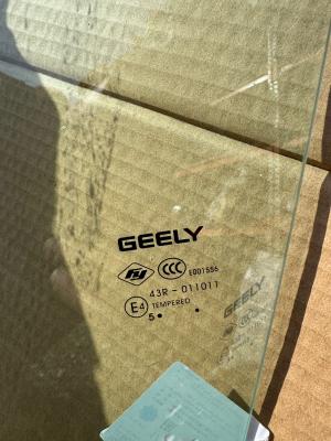 Geely Coolray 2018- Стекла Дверные