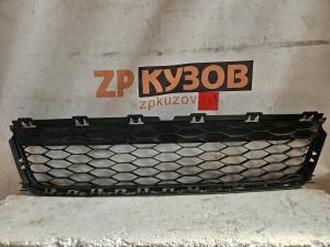 Ford Explorer 2013 Центральная решетка