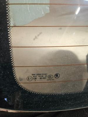 Skoda Fabia 07-15 Стекло Заднее