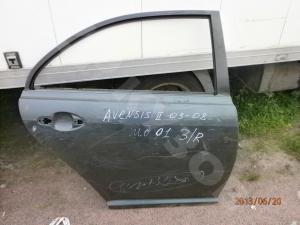 Avensis II 03-08 Дверь Зад. RH
