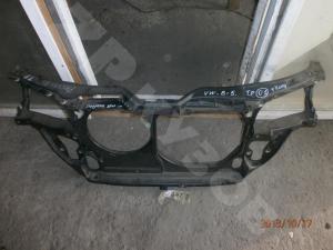 VW Passat [B5] 96-00 Панель передняя
