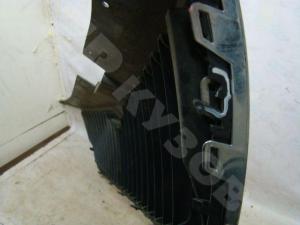 Skoda Yeti 2009- Решетка радиатора