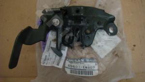 Almera G15 2013- Замок 
