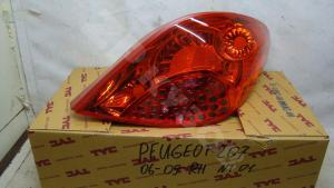 Peugeot 207 2006 Фонарь RH
