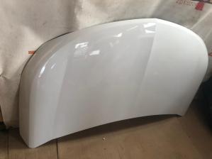 Chevrolet Cobalt Капот