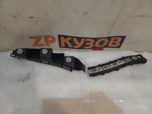 Opel Corsa D 06- Кронштейн задний RH