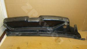 Mazda MZ 323BJ 98-02 Решетка радиатора