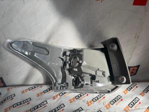 Mitsubishi Outlander 2012 Фонарь RH