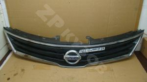 Tiida C11 2007- Решетка радиатора 10-
