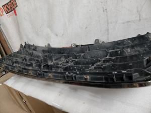 Toyota LC 200 2008 решетка радиатора