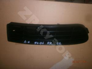 A6 [C4] 1994-1997 Заглушка ПТФ RH
