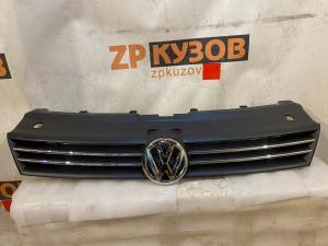 VW Polo Sed RUS 2010-2020 Решетка радиатора