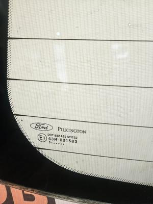 Ford Fusion Стекло Заднее