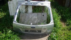 Focus II крышка багажника HB
