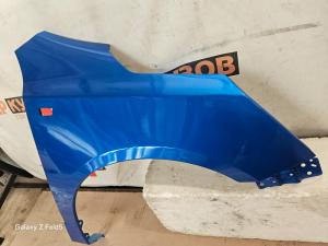 Chevrolet Cobalt крыло переднее Rh
