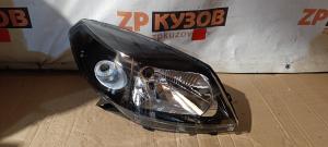 Renault Sandero 2009 Фара RH