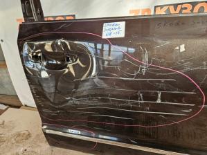 Skoda Superb 08-15 Дверь Пер. RH