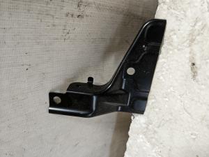 Toyota LC 200 2008 Кронштейны Фары