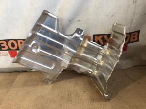 Nissan Primera P12E 2002 Защита бензобака