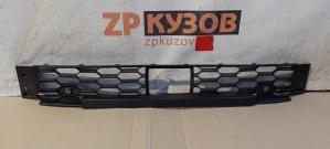 Skoda Rapid 2020> Решетка бампера центральная