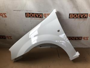 Lada Largus 2012- Крыло переднее левое