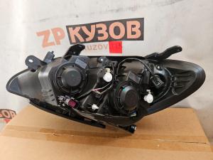 Opel Mokka 2012 Фара RH