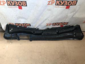 Toyota RAV 4 2013 Пластик под лобовое стекло