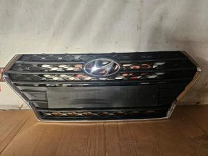 Hyundai Solaris 2017-2022 Решетка радиатора 2017-2020