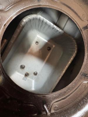 Mitsubishi Pajero Montero 3 V6, V7  00-06 Топливная система Топливный бак