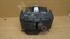 X-Trail T30 01-06 Бардачок передней консоли
