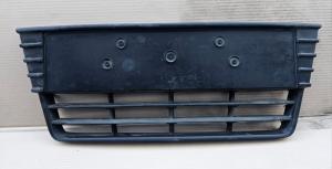 Ford Focus III 11-15 центральная решетка шагрень